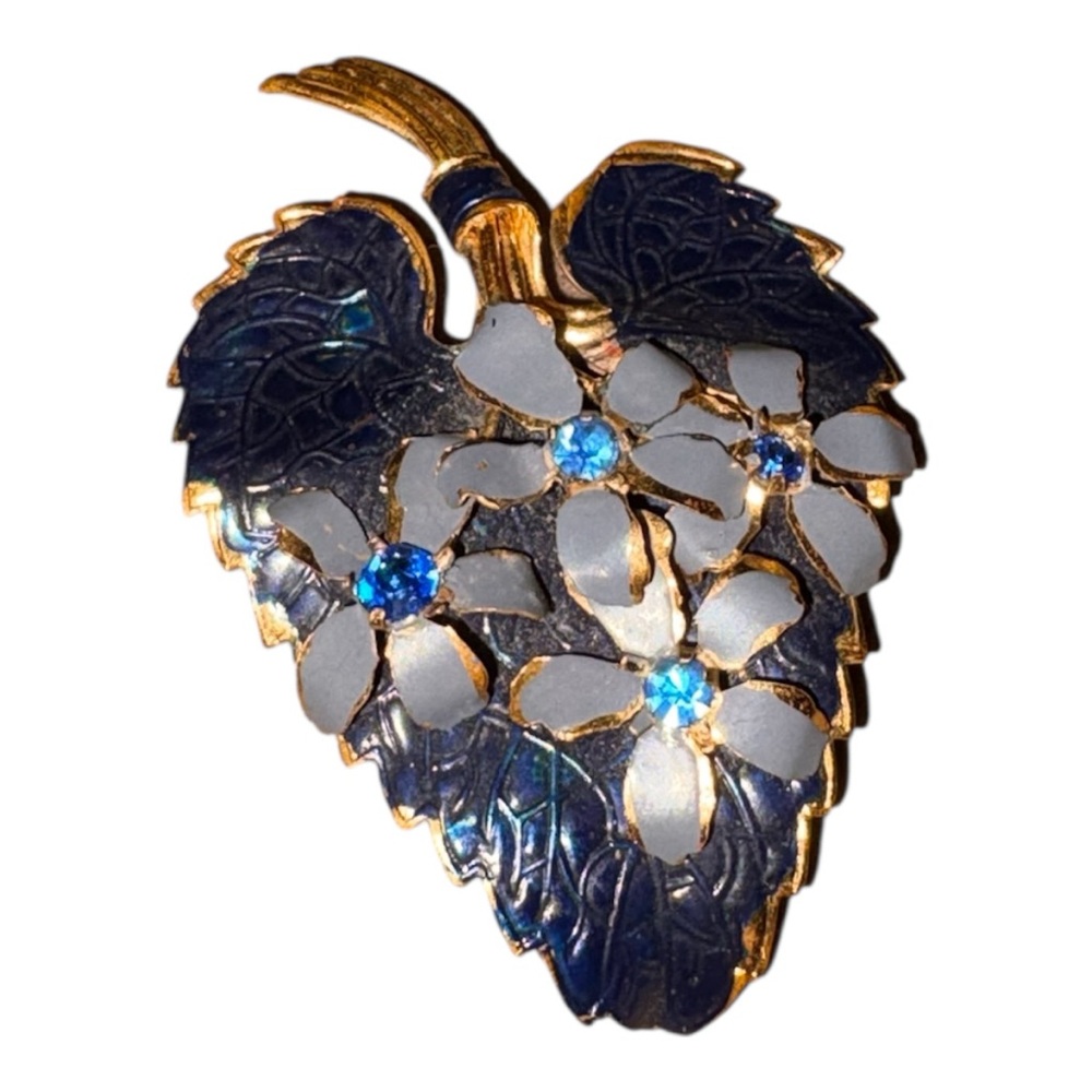 Vintage Austria Gold Tone Enamel Floral Leaf Brooch Blue Rhinestones J27 - Picture 4 of 6